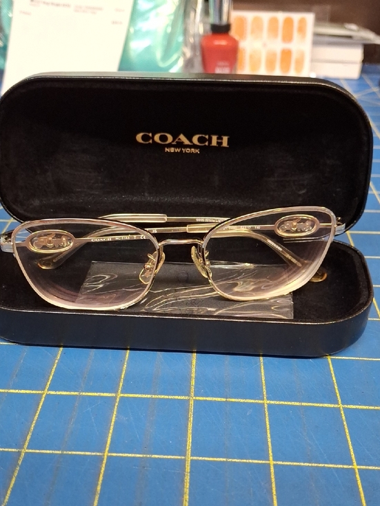 Coach Accessories - CoachHC5183 Eyeglasses Case Glasses & Cloth